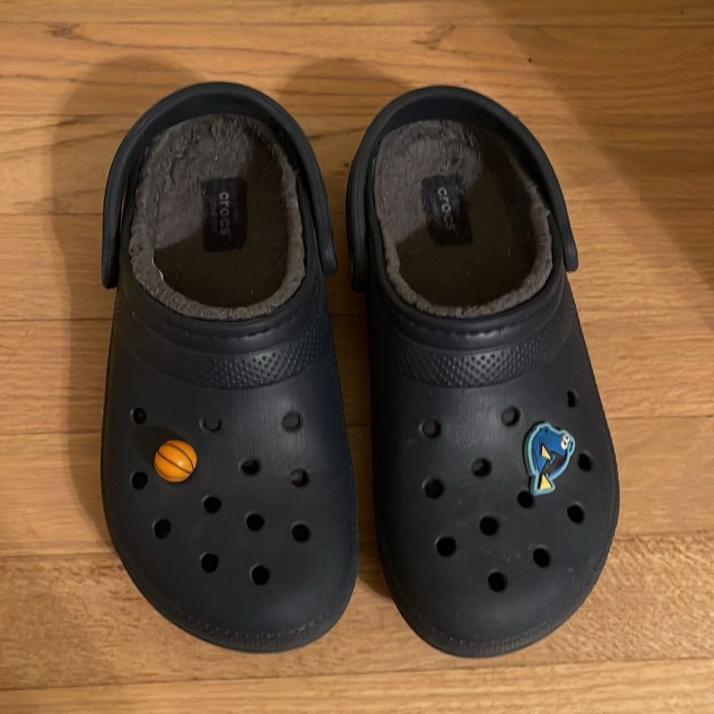 Crocs - Picture 2 of 2